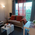 Joli et fonctionnel studio en plein centre Jaude.