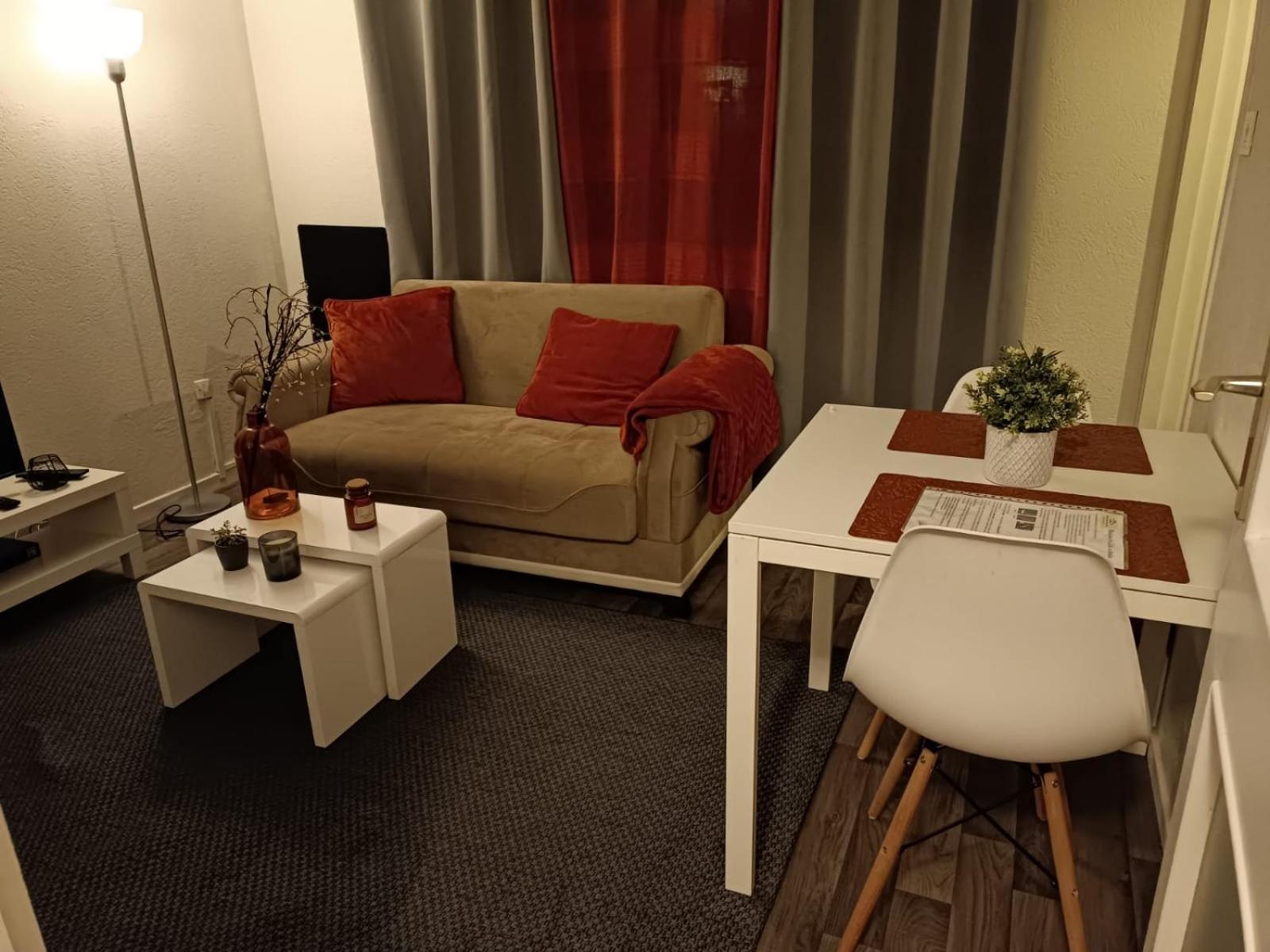 Joli Et Fonctionnel En Plein Centre Jaude. Appartement *